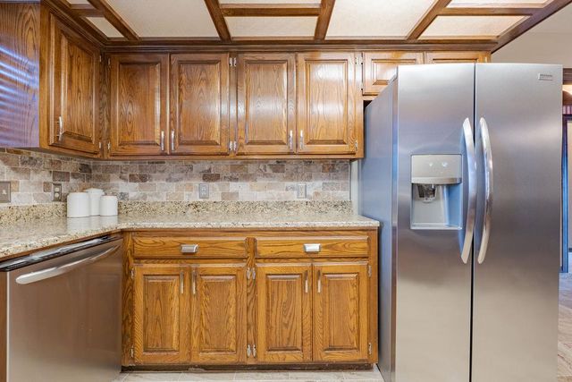 1209 Castle Creek Street, Shawnee, OK 74804