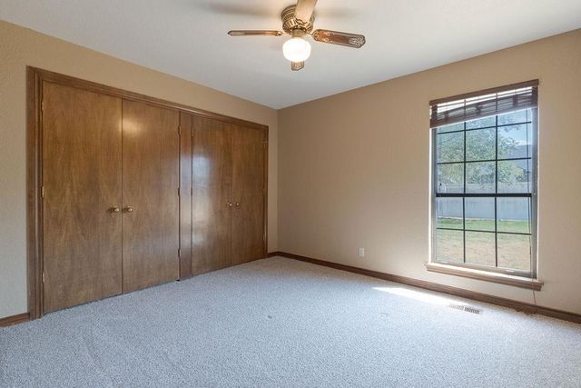 1209 Castle Creek Street, Shawnee, OK 74804