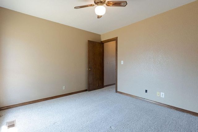 1209 Castle Creek Street, Shawnee, OK 74804
