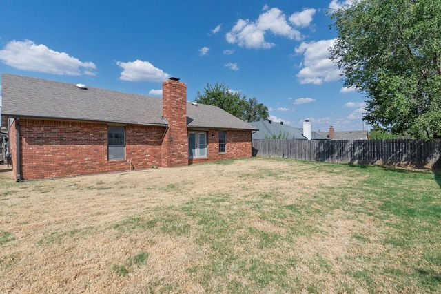 1209 Castle Creek Street, Shawnee, OK 74804