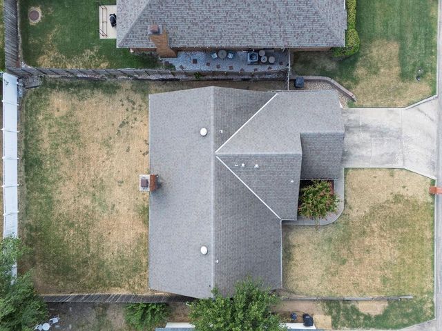 1209 Castle Creek Street, Shawnee, OK 74804