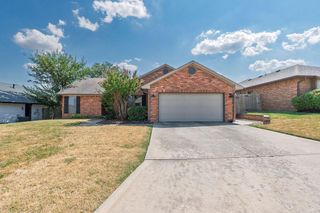 1209 Castle Creek Street, Shawnee, OK 74804