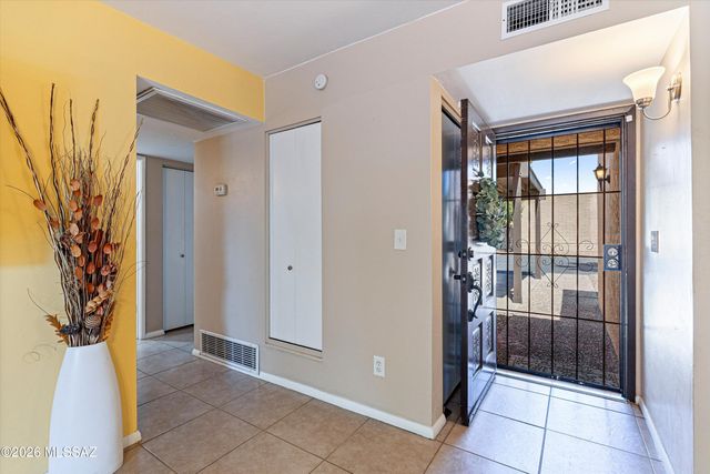 1909 N Linden Circle, Tucson, AZ 85715