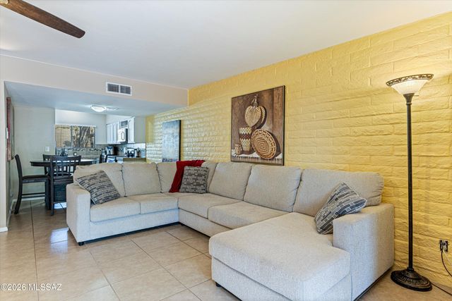 1909 N Linden Circle, Tucson, AZ 85715
