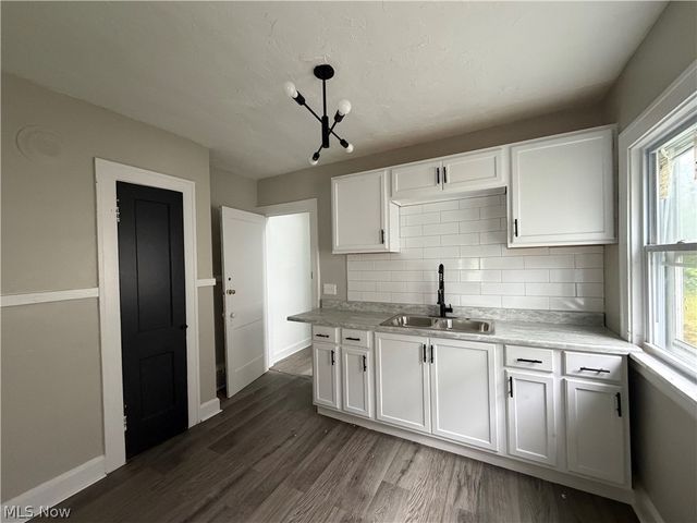 15317 Shiloh Road, Cleveland, OH 44110
