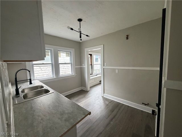 15317 Shiloh Road, Cleveland, OH 44110