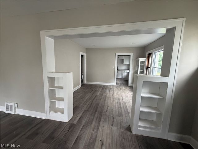 15317 Shiloh Road, Cleveland, OH 44110