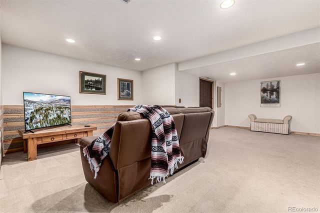 308 Red Hawk Circle, Silverthorne, CO 80498