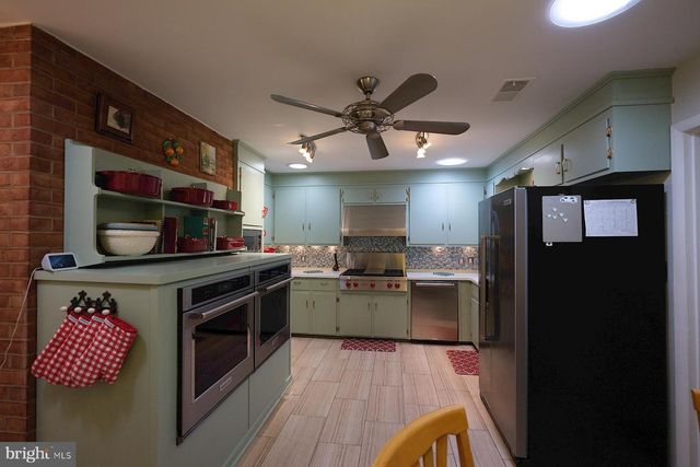 520 MAY ST, Hagerstown, MD 21742