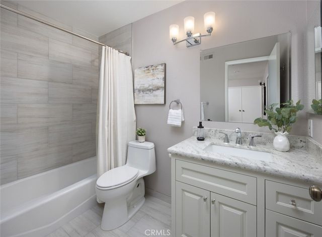 100 Wildwood 8, Irvine, CA 92604