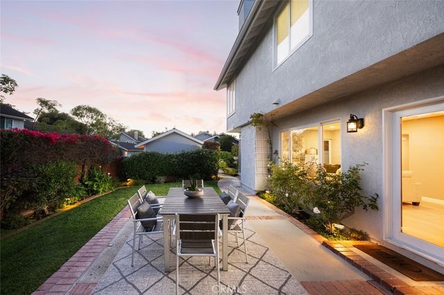 100 Wildwood 8, Irvine, CA 92604