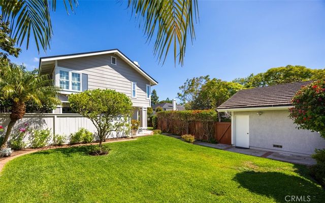 100 Wildwood 8, Irvine, CA 92604