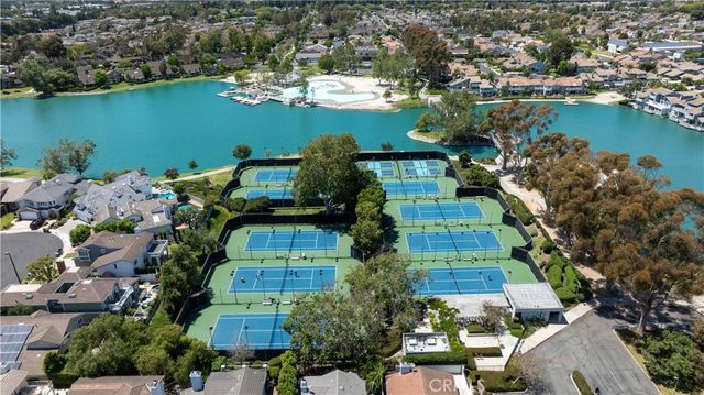 100 Wildwood 8, Irvine, CA 92604