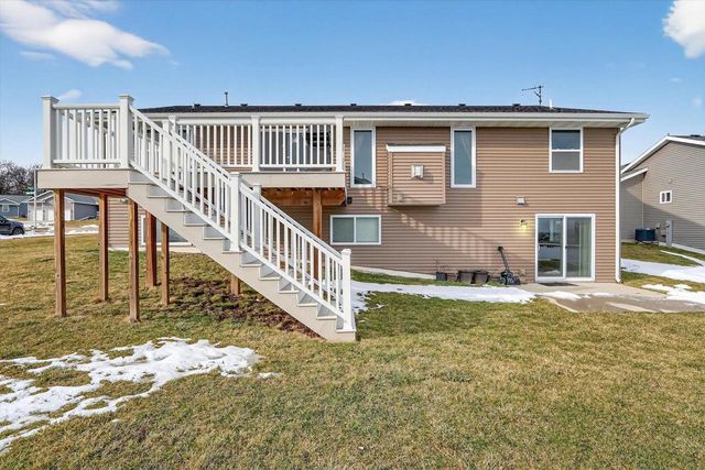 4990 Glacier View Drive, Milton, WI 53563