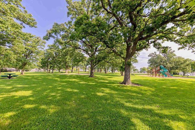 4990 Glacier View Drive, Milton, WI 53563