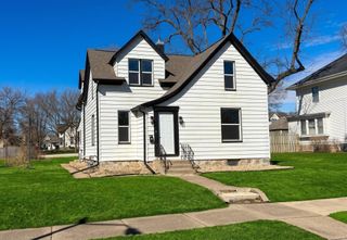 1821 Clay Street, Cedar Falls, IA 50613