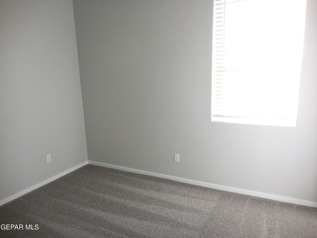 833 Paseo Dulce Avenue, Horizon City, TX 79928