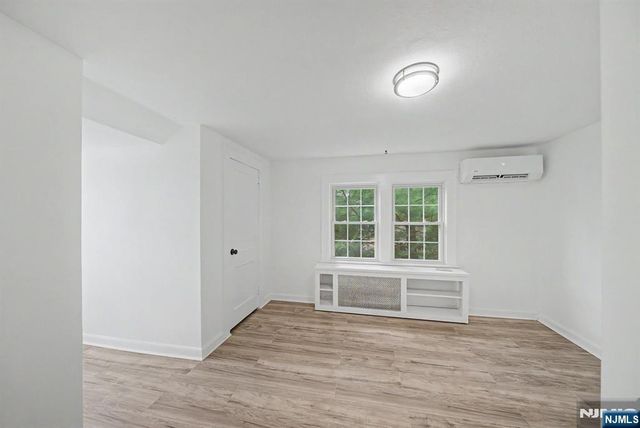433 Louisa Avenue, Wyckoff, NJ 07481