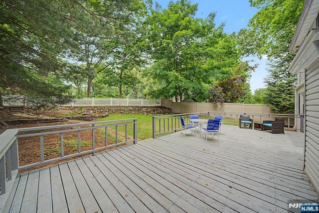 433 Louisa Avenue, Wyckoff, NJ 07481