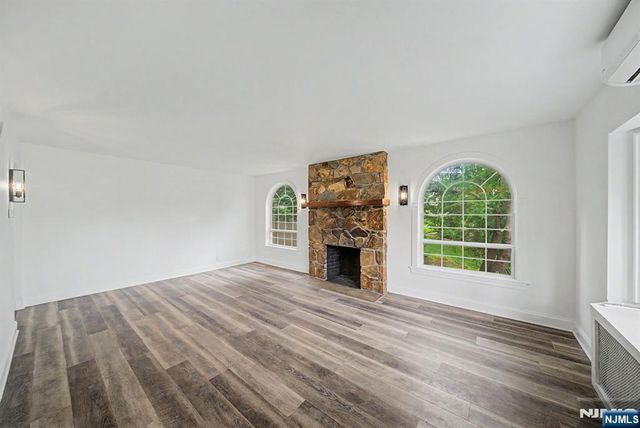 433 Louisa Avenue, Wyckoff, NJ 07481