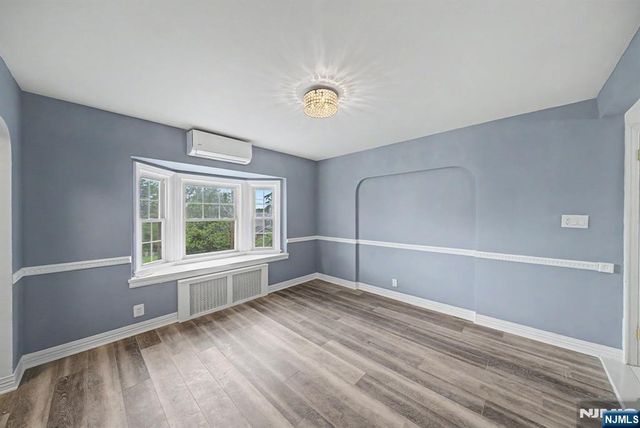 433 Louisa Avenue, Wyckoff, NJ 07481