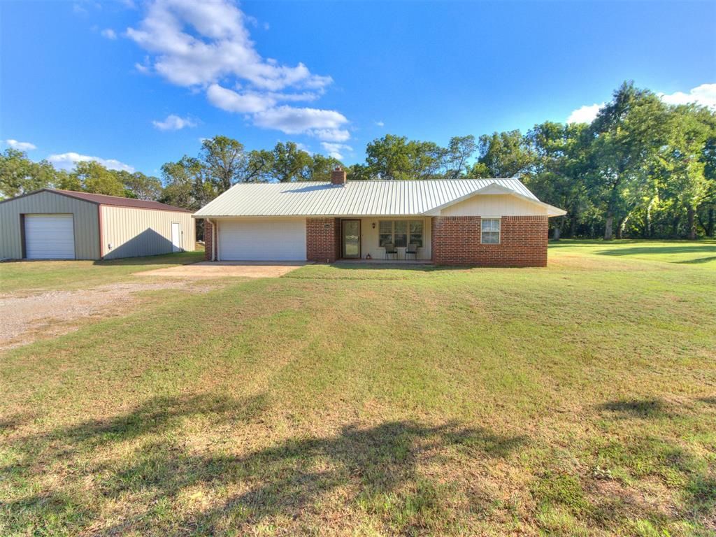 17091 Winding Creek Drive, Newalla, OK 74857