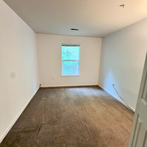 3410 LITTLE HILL LN, District Heights, MD 20747