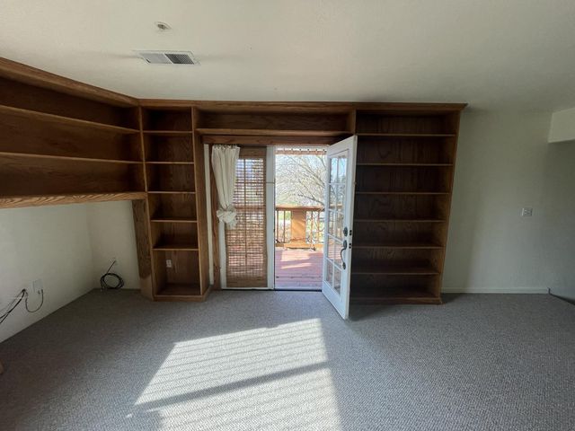 330 Elverta Rd, Elverta, CA 95626