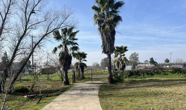 330 Elverta Rd, Elverta, CA 95626