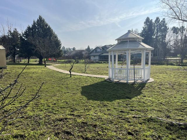 330 Elverta Rd, Elverta, CA 95626