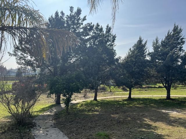 330 Elverta Rd, Elverta, CA 95626