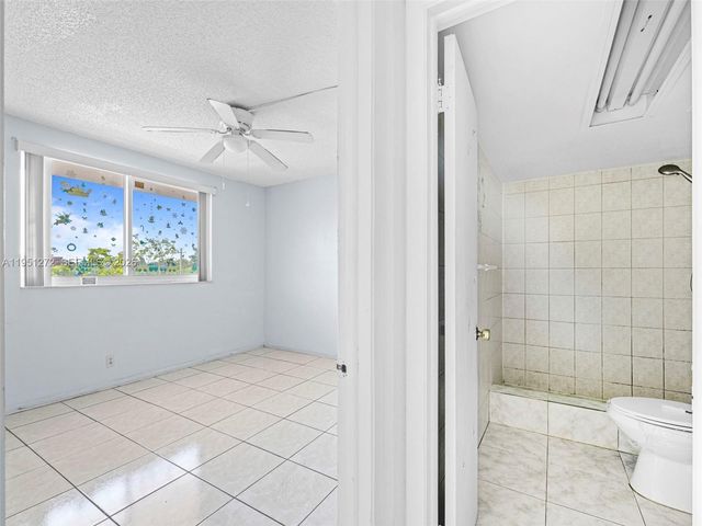 6005 Del Lago Cir 305, Sunrise, FL 33313