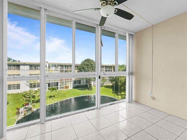6005 Del Lago Cir 305, Sunrise, FL 33313