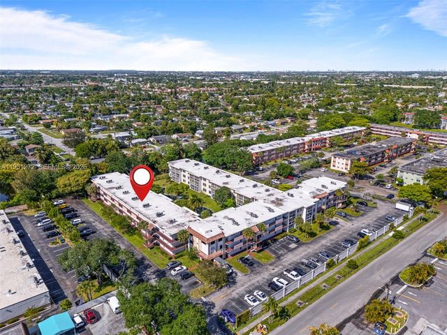 6005 Del Lago Cir 305, Sunrise, FL 33313