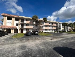 6005 Del Lago Cir 305, Sunrise, FL 33313