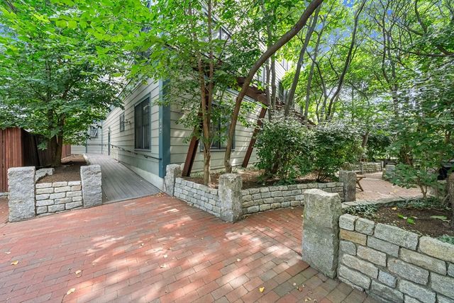 432 Norfolk St 2G, Somerville, MA 02143