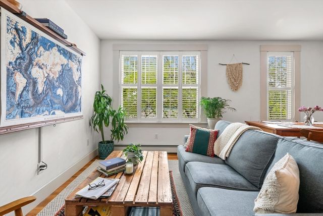 432 Norfolk St 2G, Somerville, MA 02143