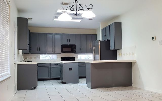 1622 Sandy Park Drive, Kingwood, TX 77339