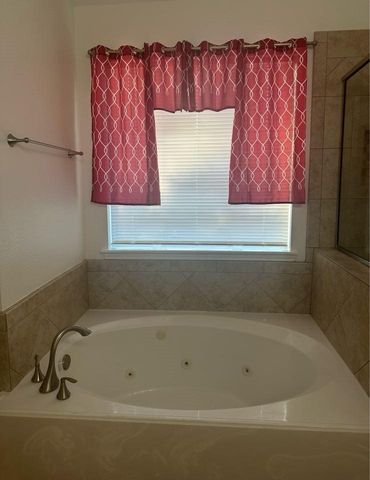 1622 Sandy Park Drive, Kingwood, TX 77339