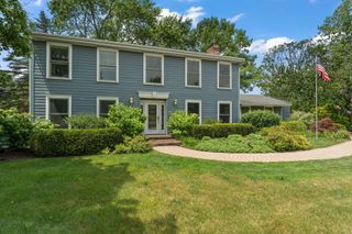 110 Wheatridge Road, Valparaiso, IN 46385