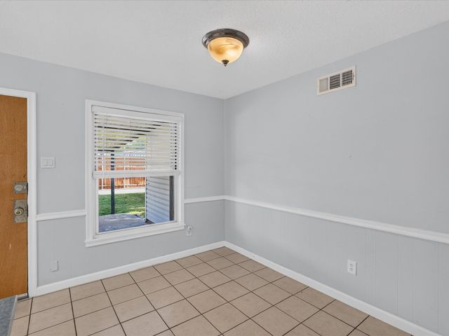 8133 Cavalier Circle, Dallas, TX 75227