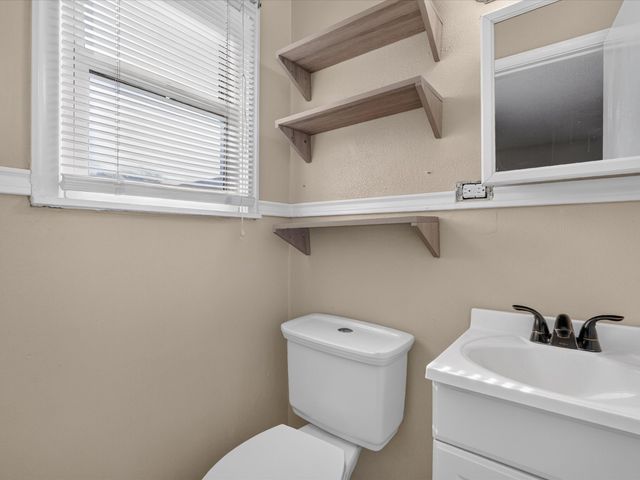 8133 Cavalier Circle, Dallas, TX 75227