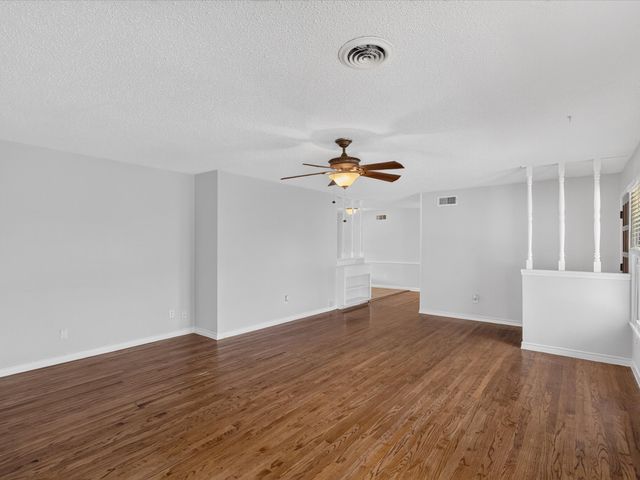 8133 Cavalier Circle, Dallas, TX 75227