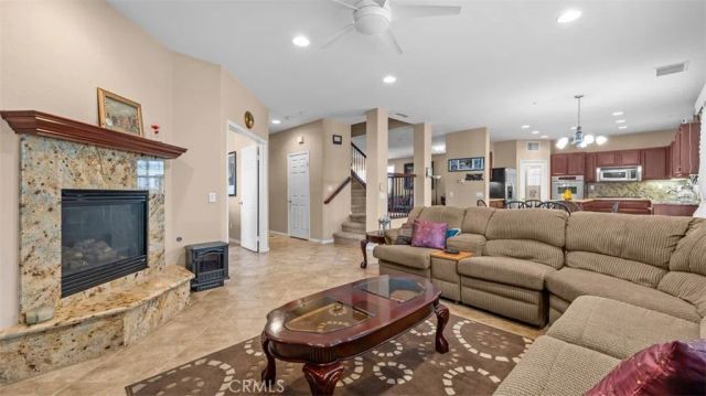 5422 Osprey ct, Fontana, CA 92336