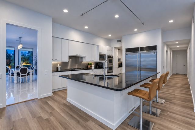 6321 Spring Valley Road, Dallas, TX 75254