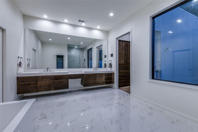 6321 Spring Valley Road, Dallas, TX 75254