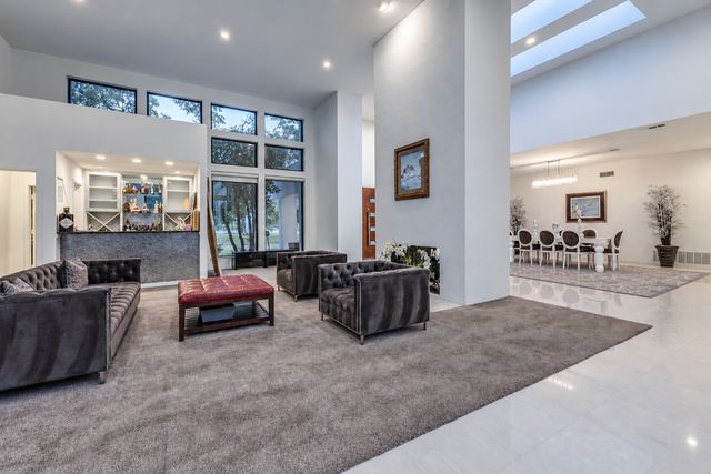 6321 Spring Valley Road, Dallas, TX 75254