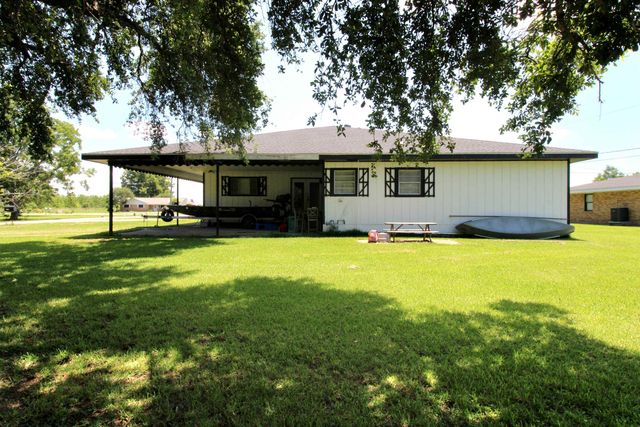1128 Highway 665, Montegut, LA 70377