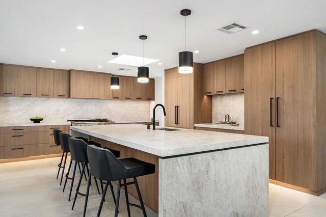 14 Creekside Drive, Rancho Mirage, CA 92270