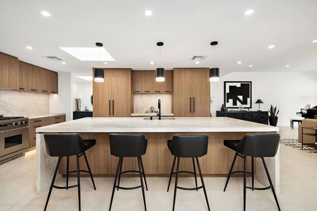 14 Creekside Drive, Rancho Mirage, CA 92270